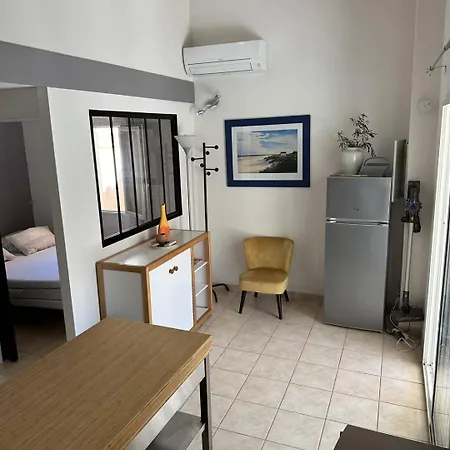 Holidayland 438 T2 Mezzanine 5 Couchages Climatise Avec Veranda Апартаменты Нарбонн-Пляж
