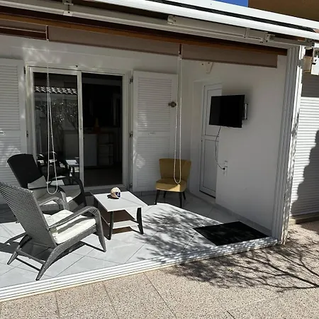 Apartment Holidayland 438 T2 Mezzanine 5 Couchages Climatise Avec Veranda *